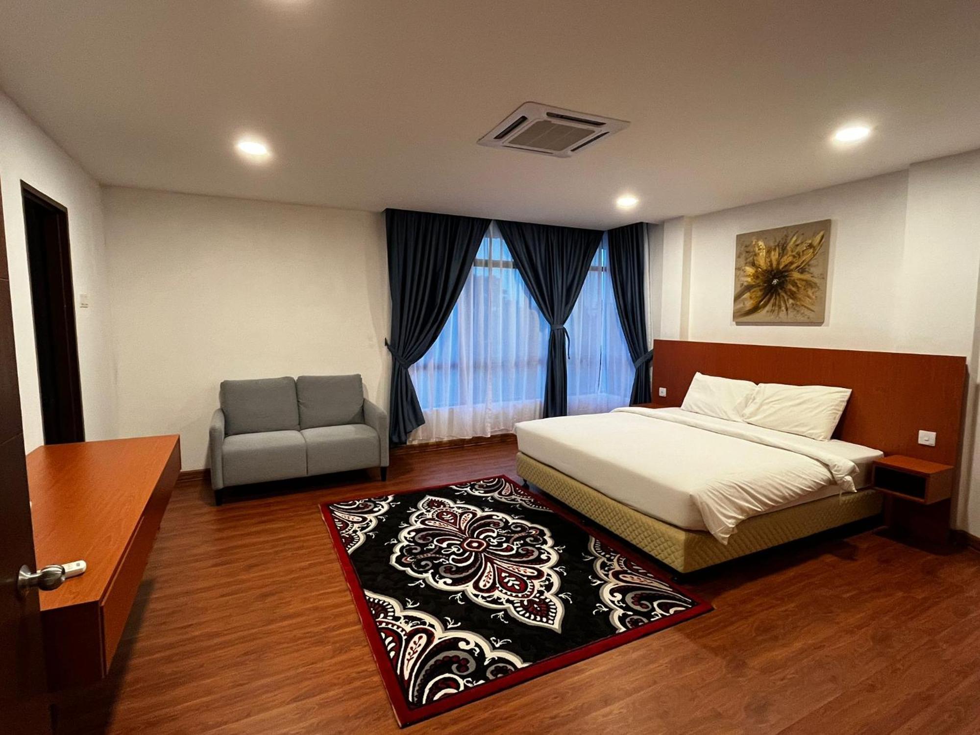 Holiday Homes At Samsuria Resort Kampung Sungai Ular Luaran gambar