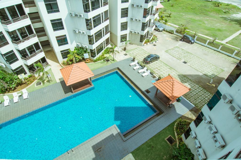 Holiday Homes At Samsuria Resort Kampung Sungai Ular Luaran gambar
