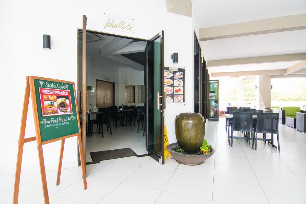 Holiday Homes At Samsuria Resort Kampung Sungai Ular Luaran gambar
